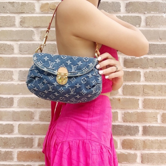 Vintage Louis Vuitton Monogram Shoulder Bags